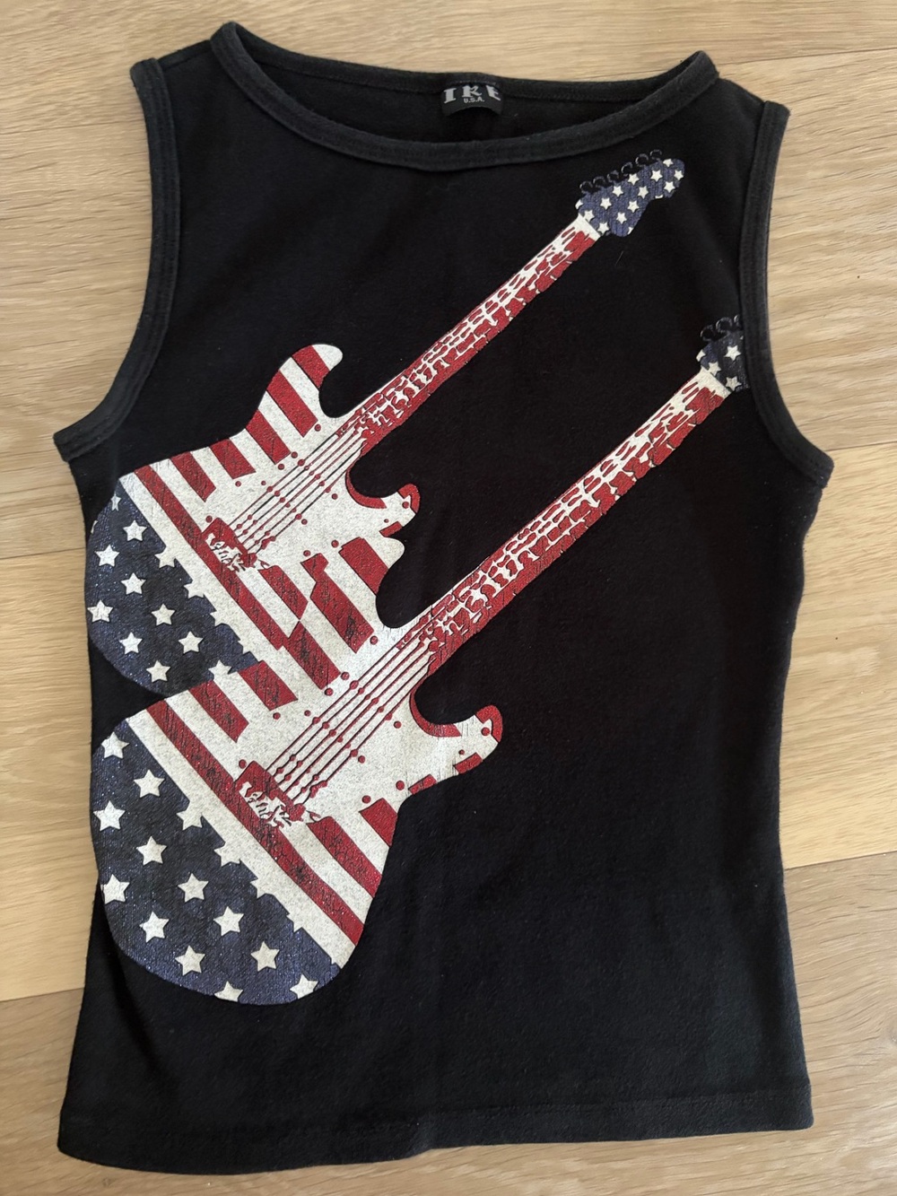 Vintage Y2K IRE USA American Flag Guitar Graphic Tank Top